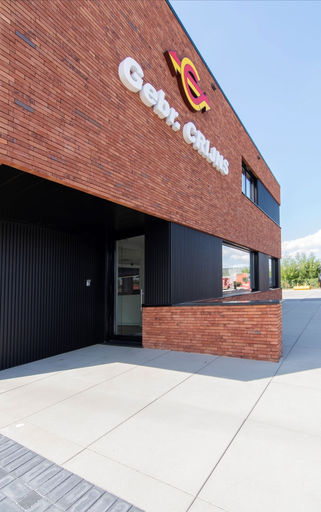 Exterieur bedrijfsgebouw Gebr. Crijns